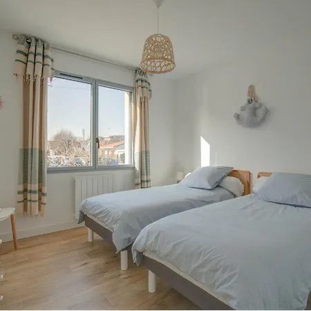 Maison De L'aiguillon 2*